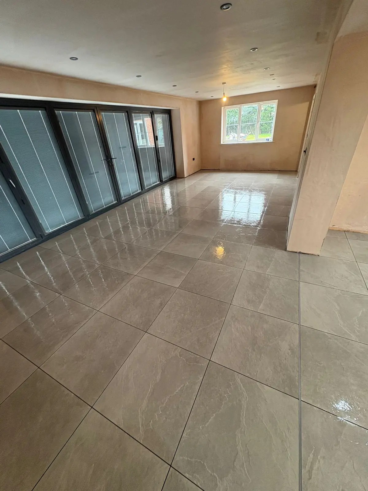 100 m² extension and a floor-to-ceiling en suite: photo 1 of 9