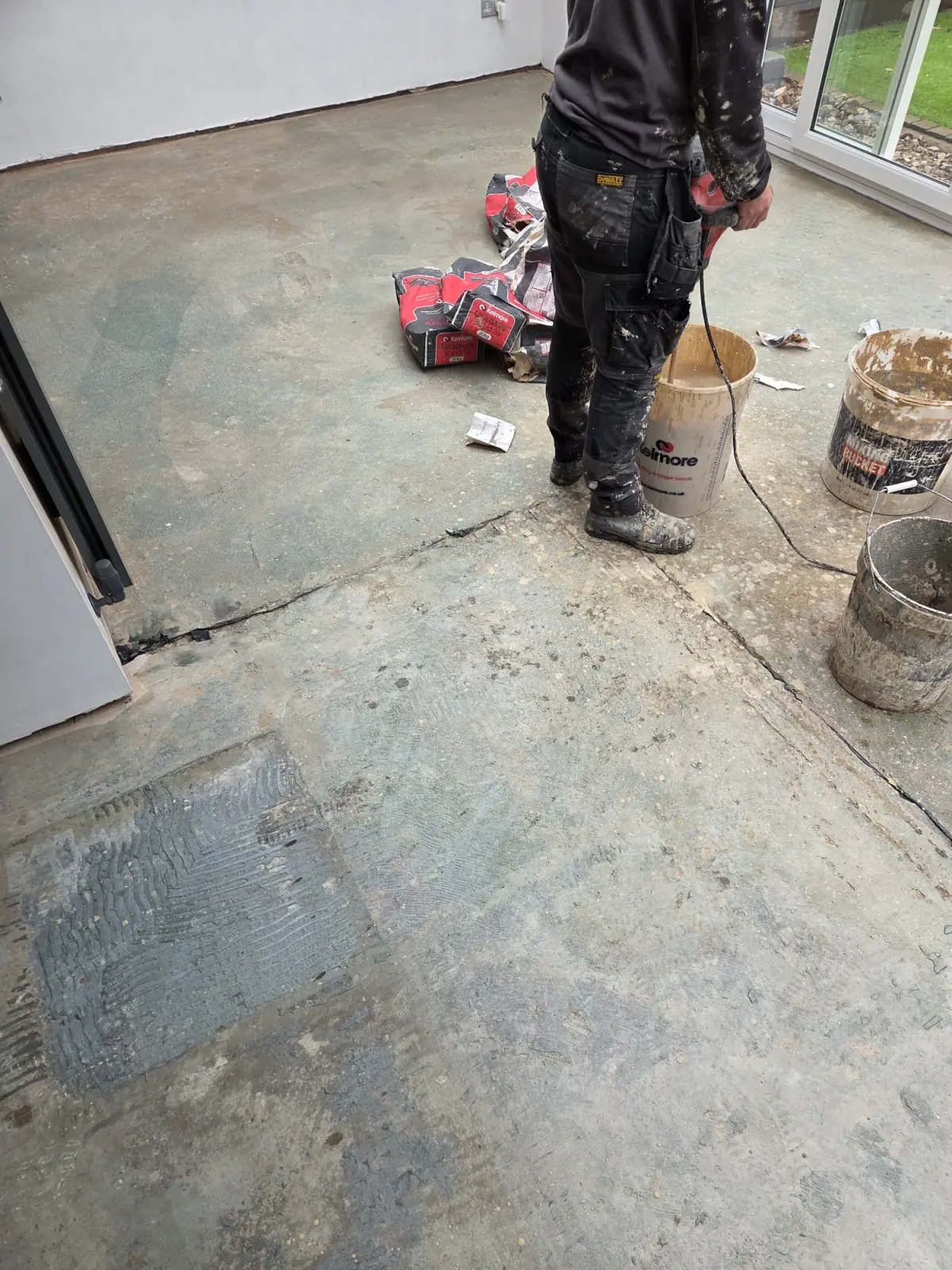 Six rooms, one floor: photo 4 of 9