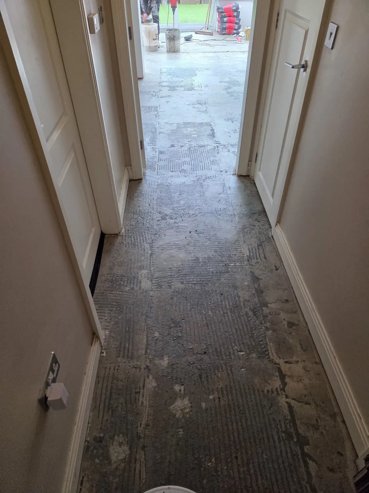 Six rooms, one floor: photo 6 of 9