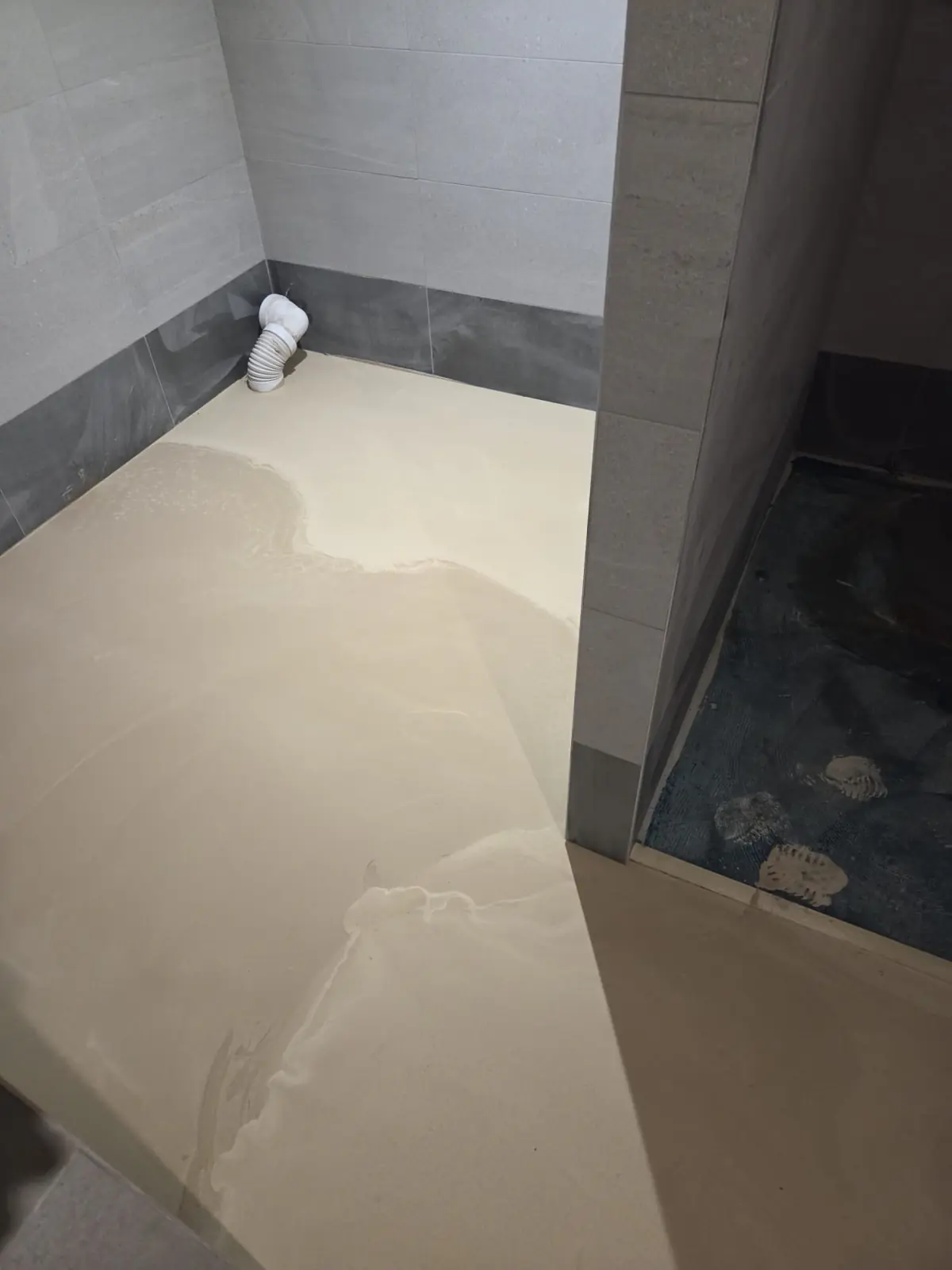 Two leisure centres, one refit: photo 9 of 12