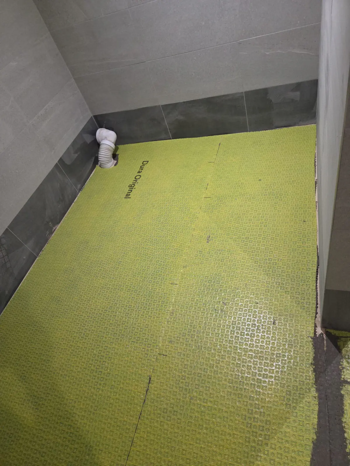 Two leisure centres, one refit: photo 11 of 12