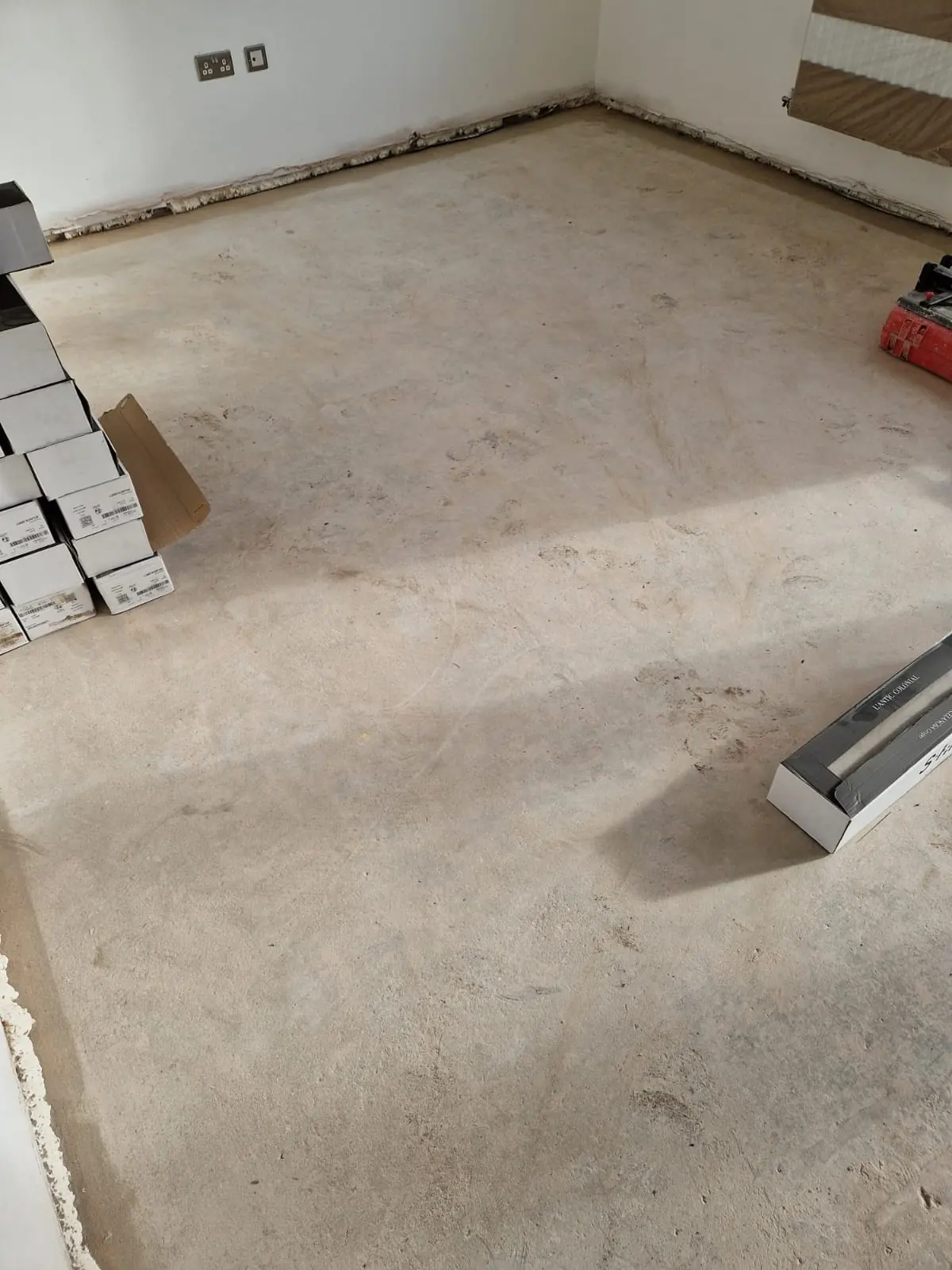 Foxglove, herringbone throughout: photo 15 of 19