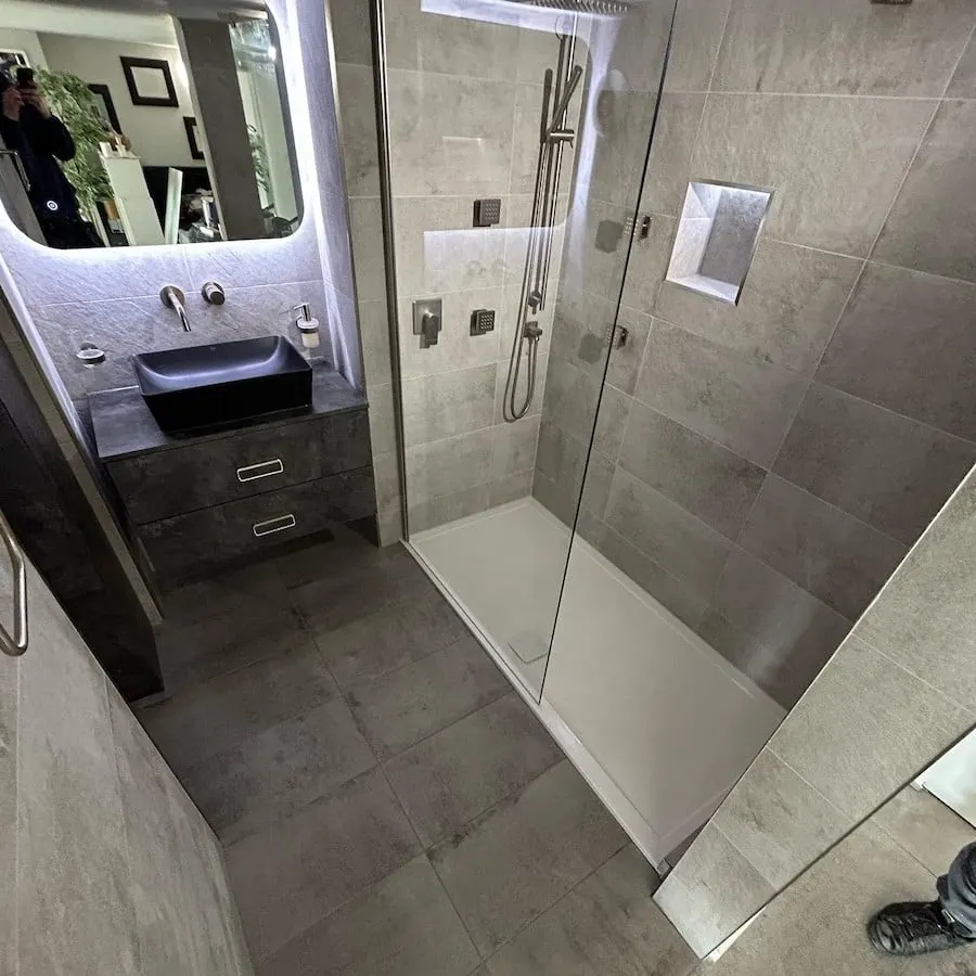 Walk-in shower with glass screen and tiled niche, Preston