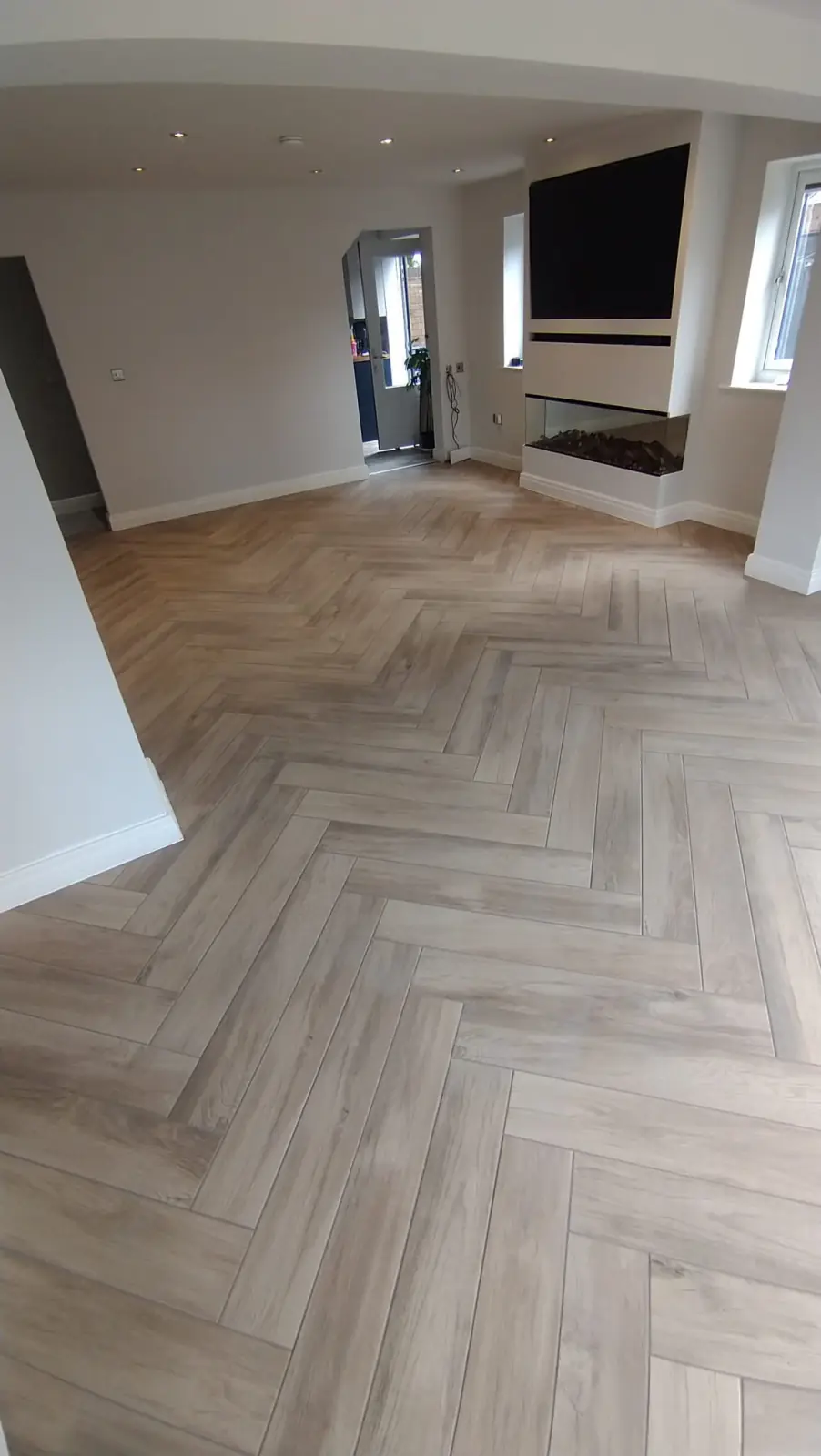 Underfloor heating and plank tiles, five rooms: photo 4 of 10